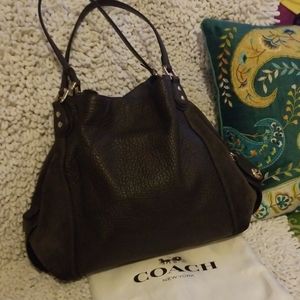 COACH HANDBAGS. 💥💥JUST FOR THE HOLIDAYS 💥💥